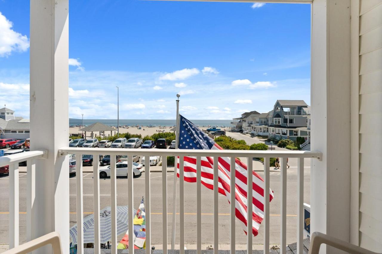 Water Views - Private Balcony - The Americana 汉普顿 外观 照片